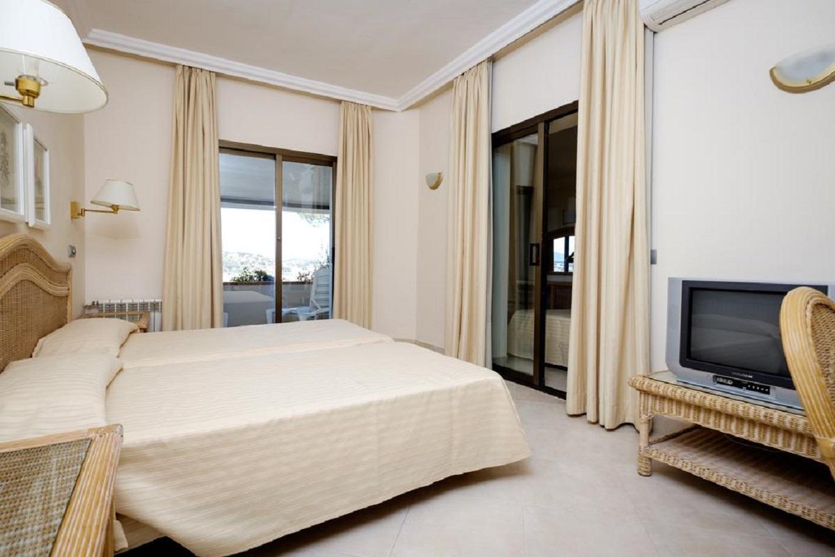 סאן פליו דה גיסולס Hotel Montjoi By Brava Hoteles מראה חיצוני תמונה