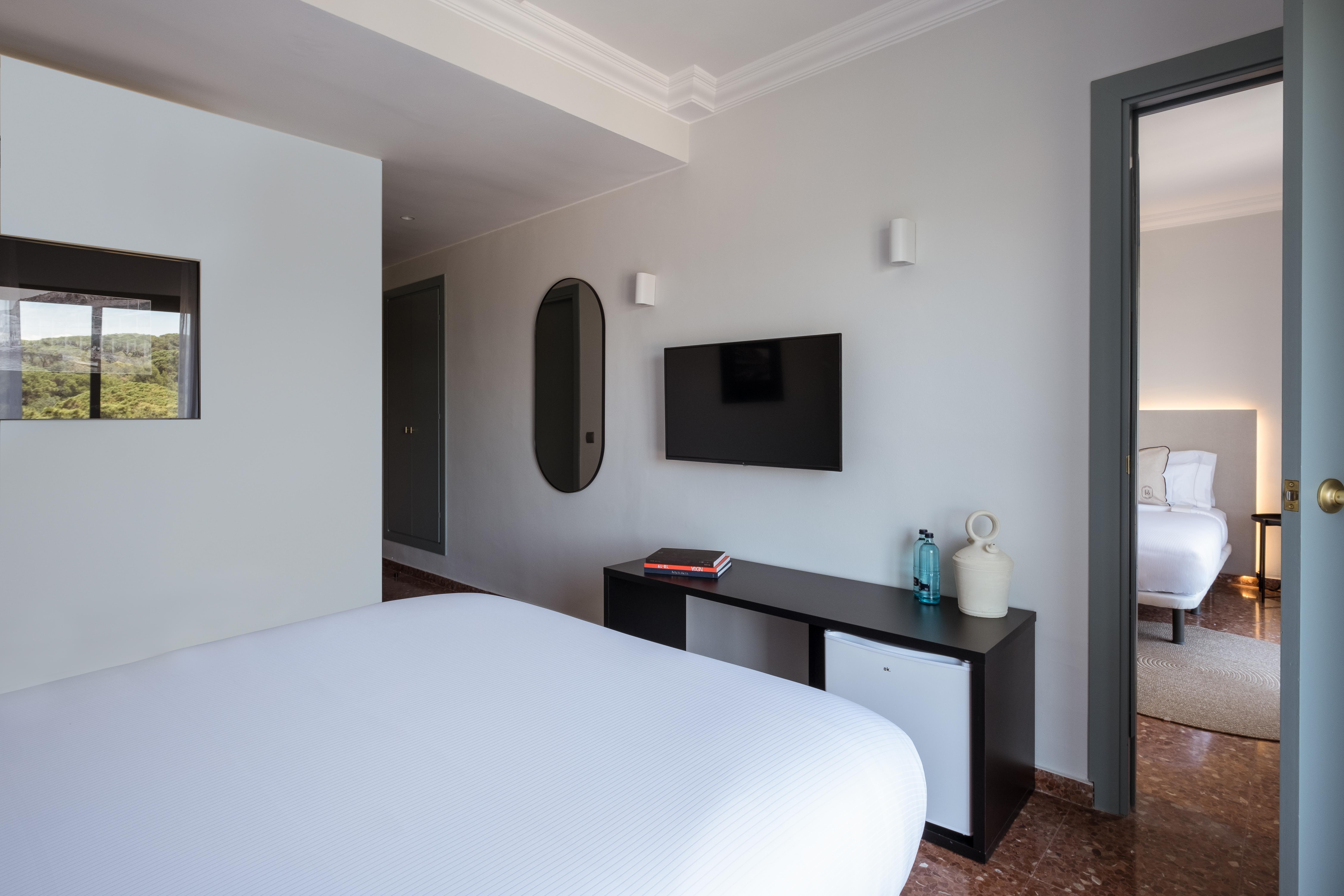 סאן פליו דה גיסולס Hotel Montjoi By Brava Hoteles מראה חיצוני תמונה