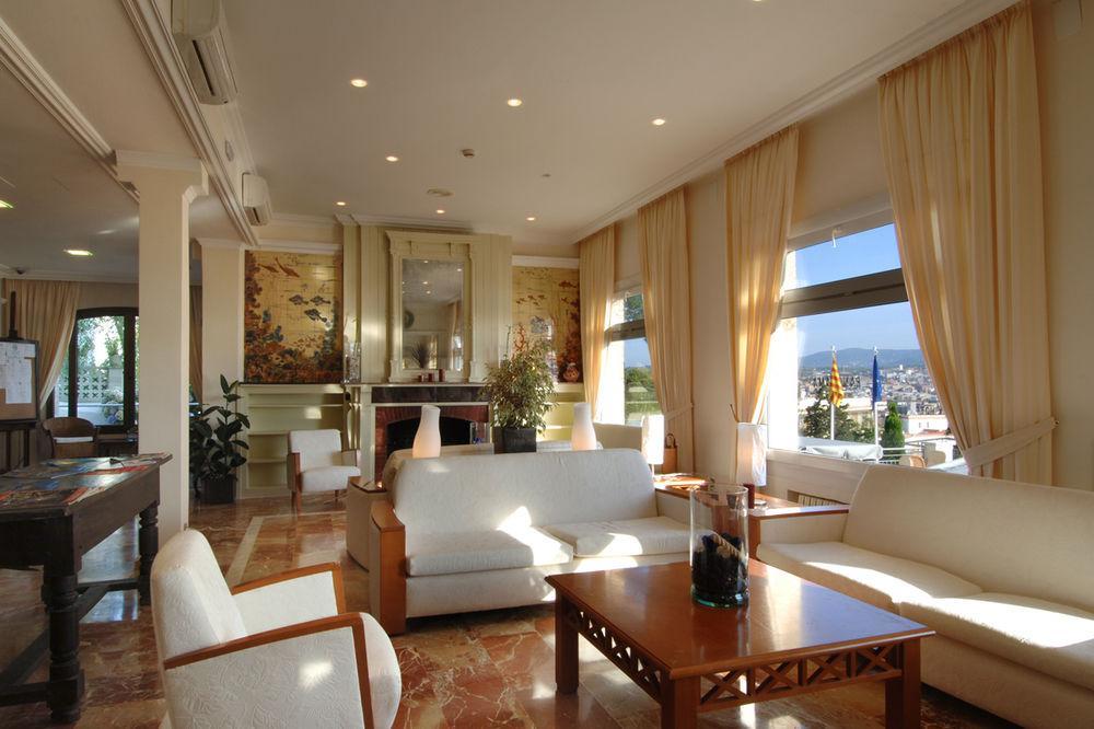 סאן פליו דה גיסולס Hotel Montjoi By Brava Hoteles מראה חיצוני תמונה